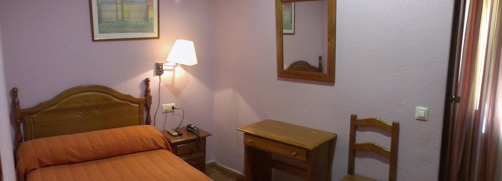 Madrid Playa Rooms Екстер'єр фото