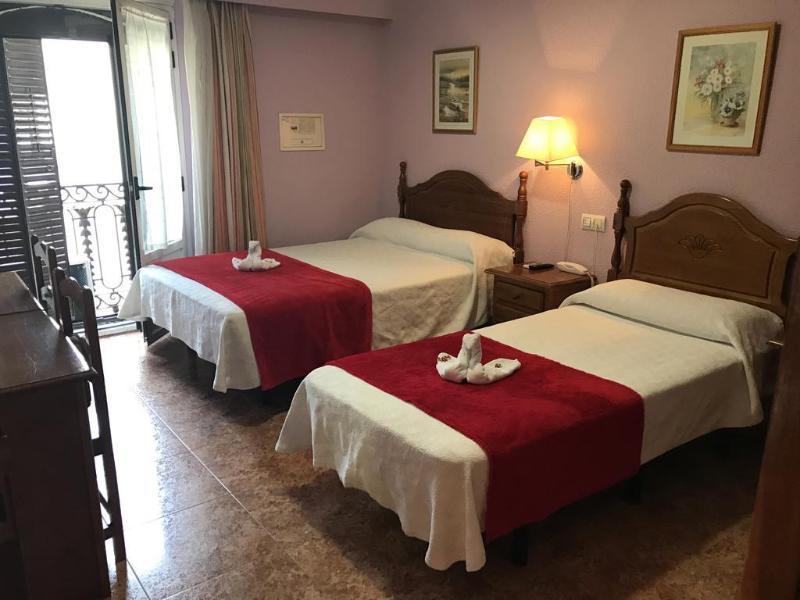 Madrid Playa Rooms Екстер'єр фото